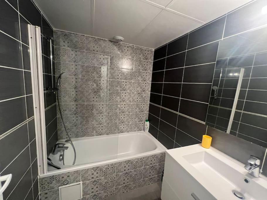 Appartement 3 Chambres Evry Plein Centre Ville Екстериор снимка